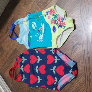 Bundle of 2 Mini Boden girls swimsuit size 6-7